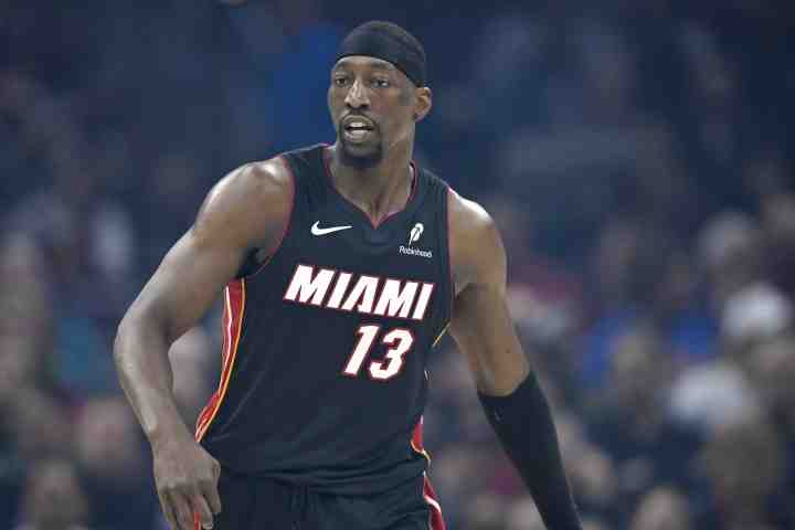 阿德巴约：选肯塔基因卡利帕里说能让我一年进NBA 我要赚钱给妈妈